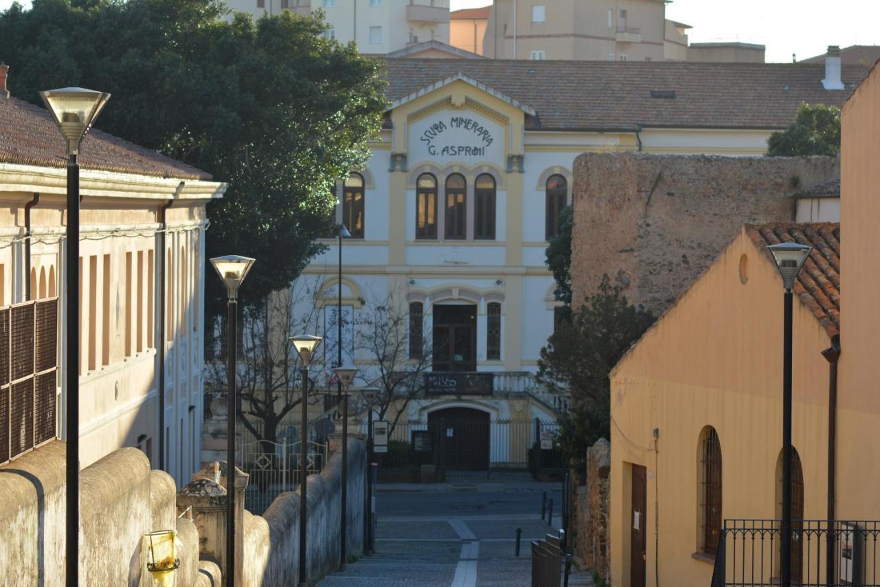 Casa Vacanze I Girasoli Iglesias Dış mekan fotoğraf