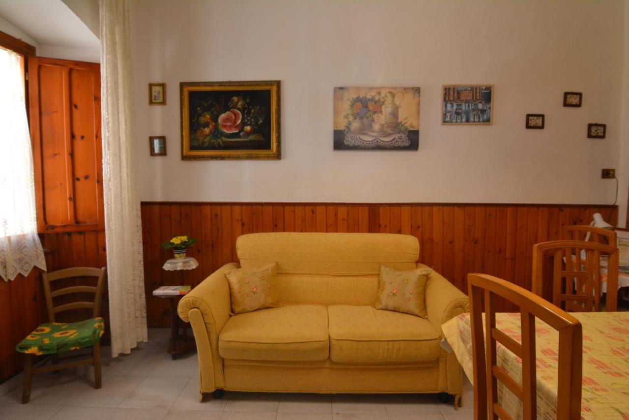 Casa Vacanze I Girasoli Iglesias Dış mekan fotoğraf